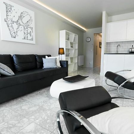 2-Bedroom Apartment Pointe Croisette Peaceful Walk To The Beach カンヌ エクステリア 写真