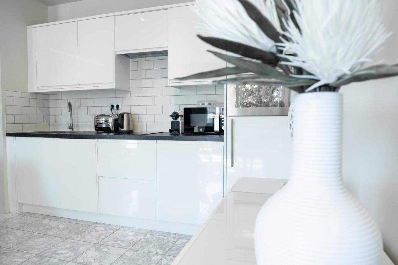 2-Bedroom Apartment Pointe Croisette Peaceful Walk To The Beach カンヌ エクステリア 写真
