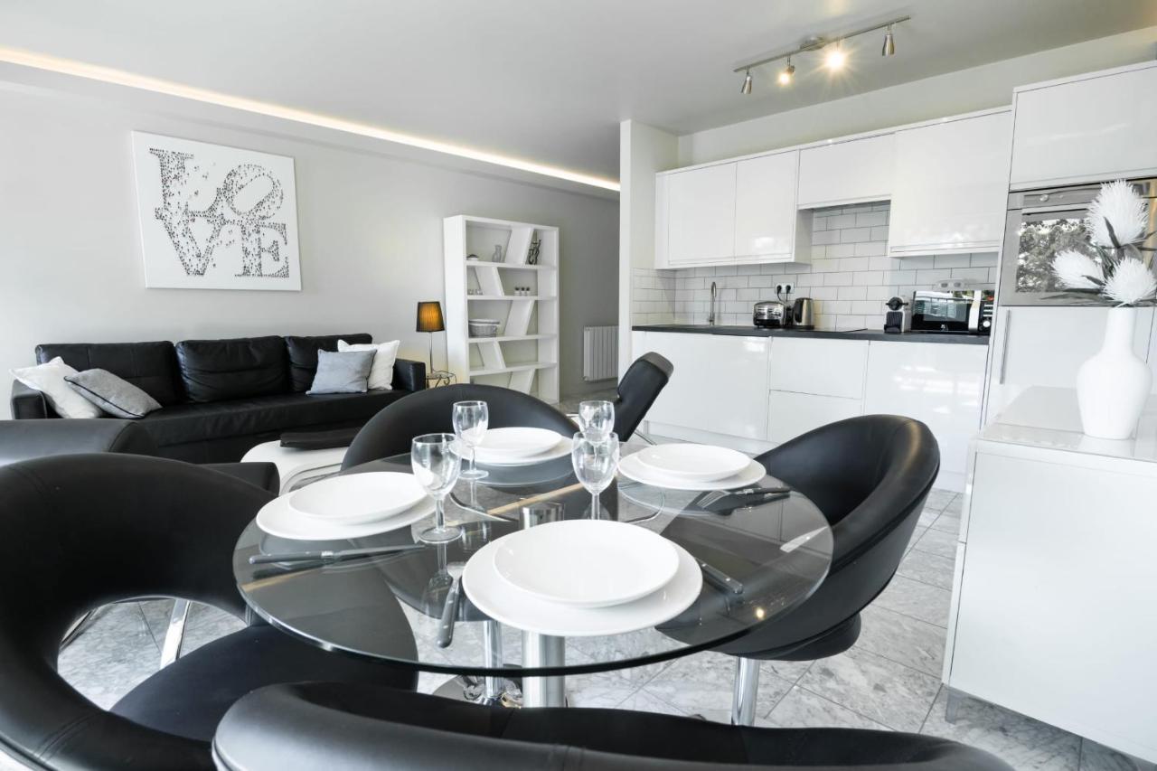 2-Bedroom Apartment Pointe Croisette Peaceful Walk To The Beach カンヌ エクステリア 写真