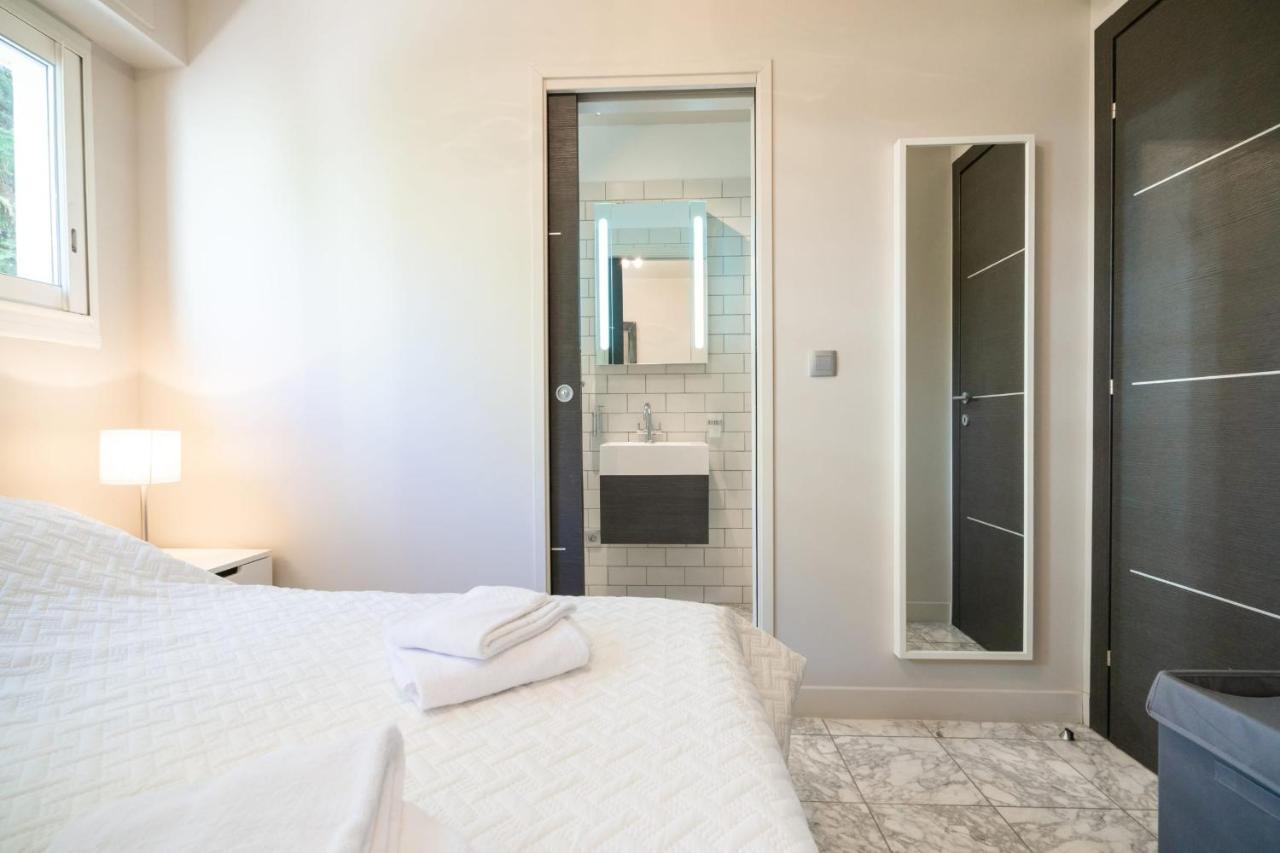 2-Bedroom Apartment Pointe Croisette Peaceful Walk To The Beach カンヌ エクステリア 写真